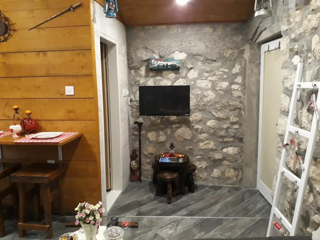 Apartman Sofranac Rijeka Crnojevica Ngoại thất bức ảnh